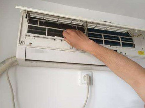 家用壁挂空调故障维修案例
